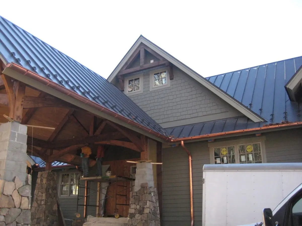 Craftsman Roofing team delivering quality roofing work in Wintersville